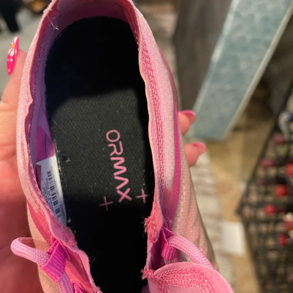 Nike Pink Women's VaporMax Sneakers - Picture 2 of 9